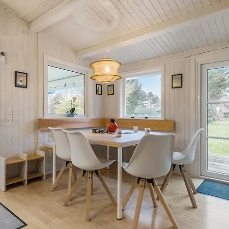 Stunning In Sjaellands Odde With Kitchen *